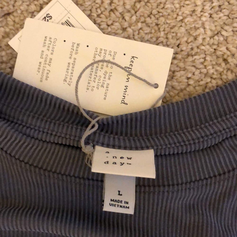 Grey Ribbed top - Picture 2 of 2